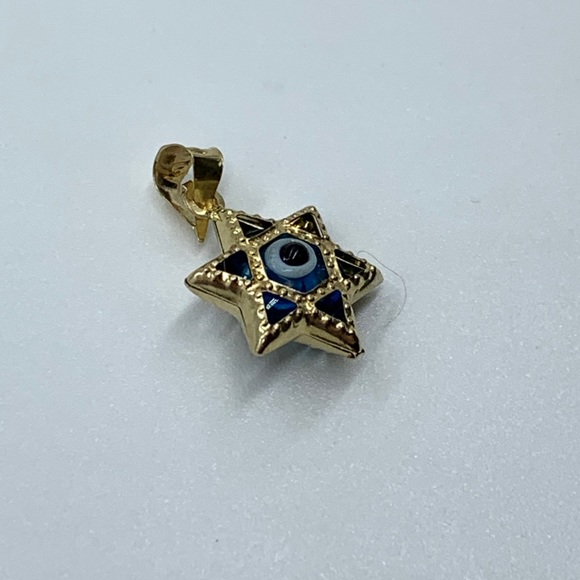 10k Yellow Gold Star Blue Evil Eye Small Pendent - Picture 3 of 4